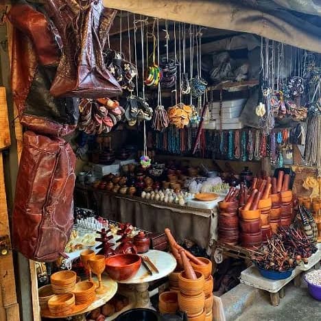 Where Tourists Can Get Souvenirs in Lagos