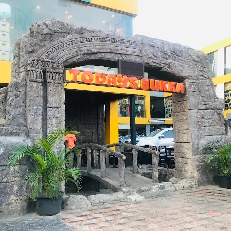 Where to eat local dishes in Abuja