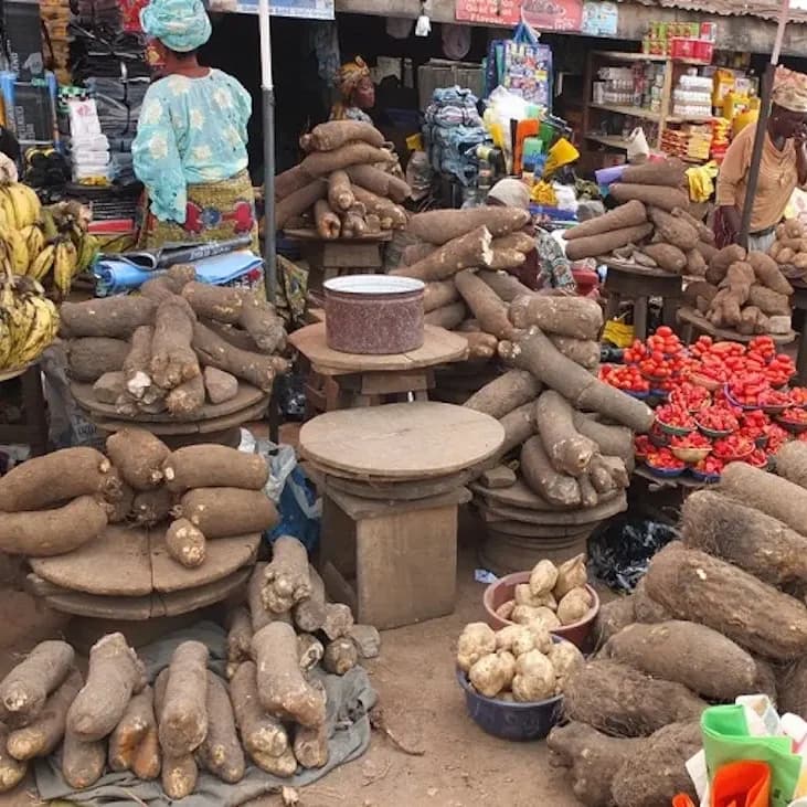 Where to get foodstuffs in bulk in Egbeda, Lagos.