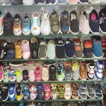 Best Hidden Stores in Lagos for Original Sneakers Under ₦50k