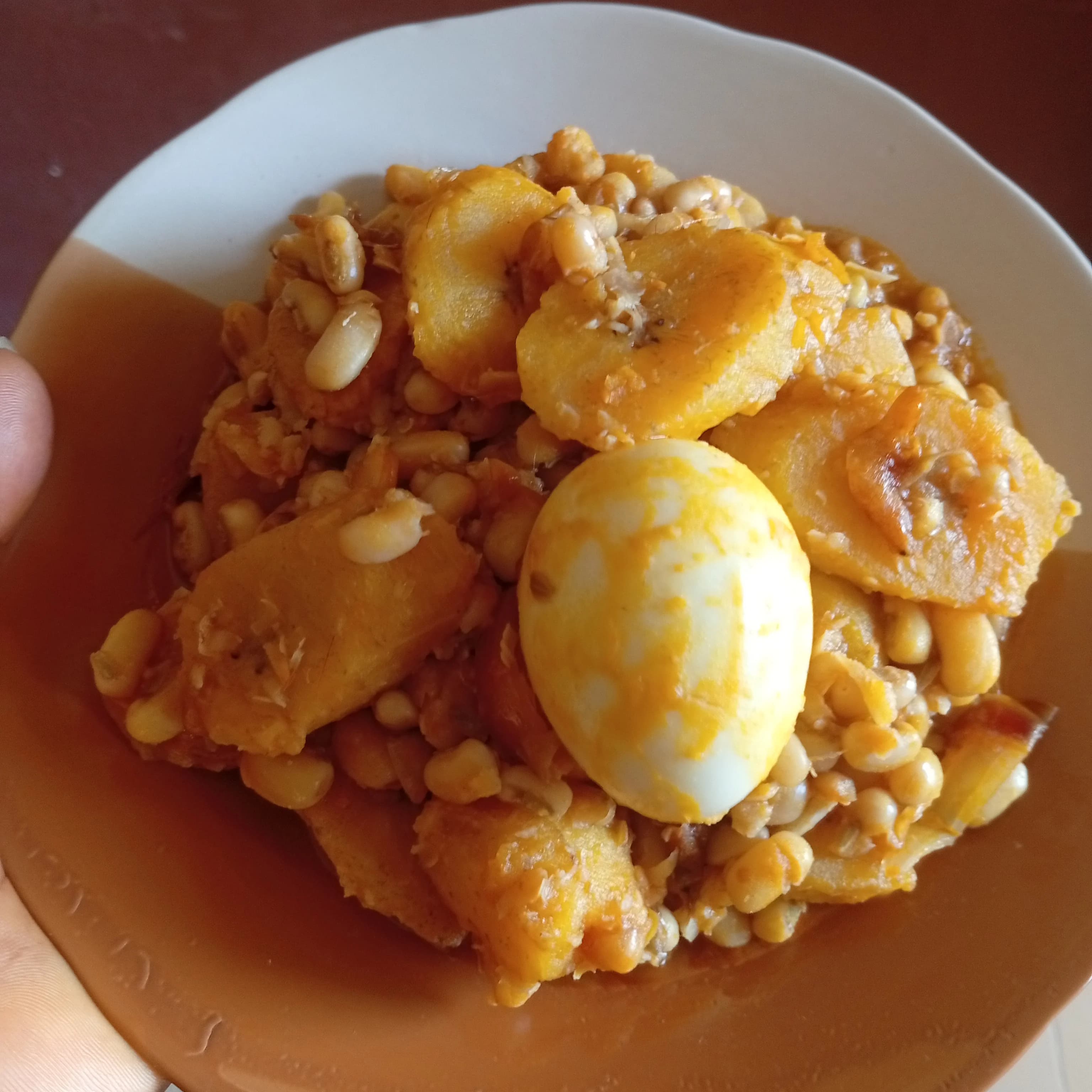 Comparing between boiled and fried egg