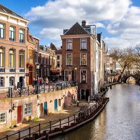 If you’re considering moving to the Netherlands in 2026, don’t skip this