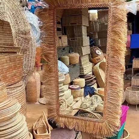 The cheapest arts market in Lagos
