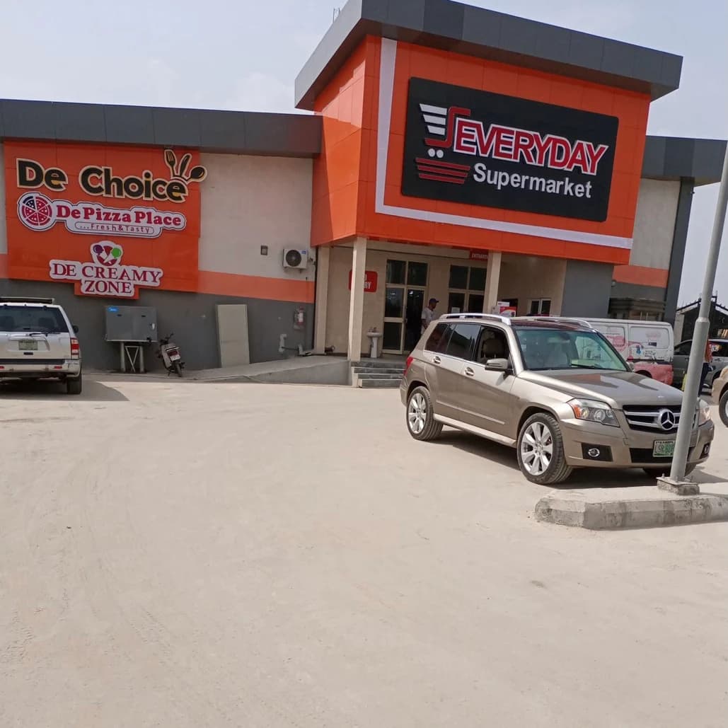 Where to get foodstuffs in World Bank Estate, Owerri
