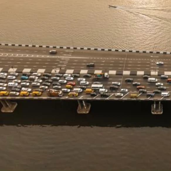 How to Avoid Traffic Gridlock Leaving Lagos on a Saturday Evening