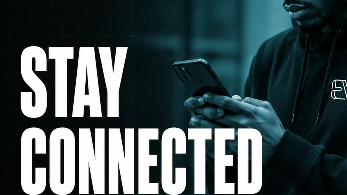 Why choose between looking good and staying connected?