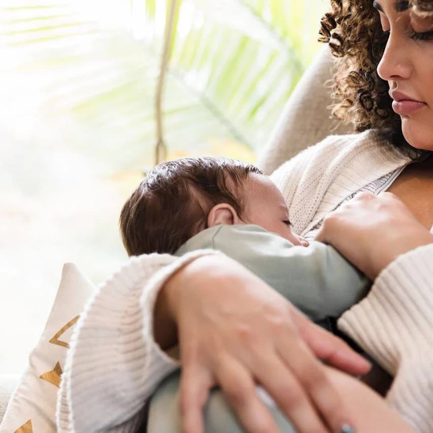 🤱 Breastfeeding Is More Than Just Feeding a Baby 💚