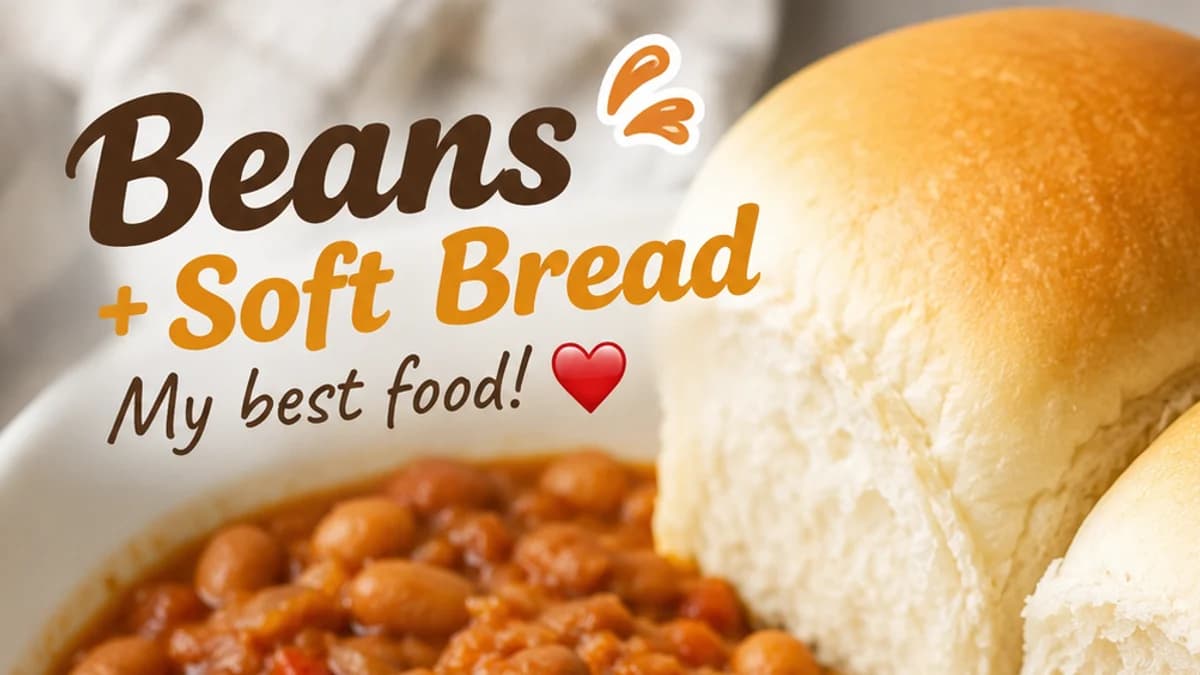 Beans + soft bread = pure happiness. 🤤❤️ My forever food! 🫘🍞