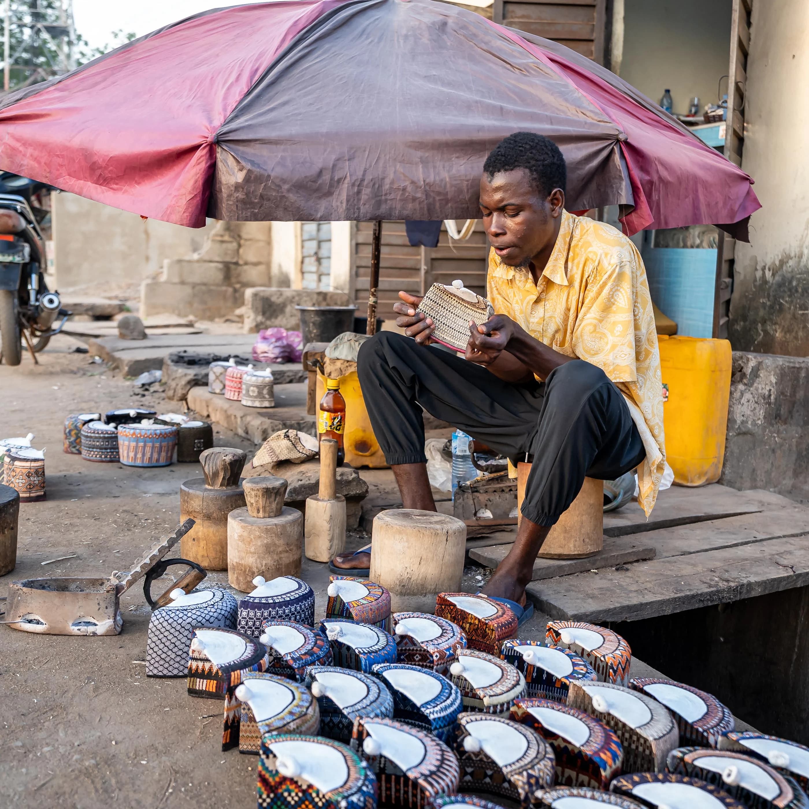 The Biggest Scam Nigerians Believe About Hustling