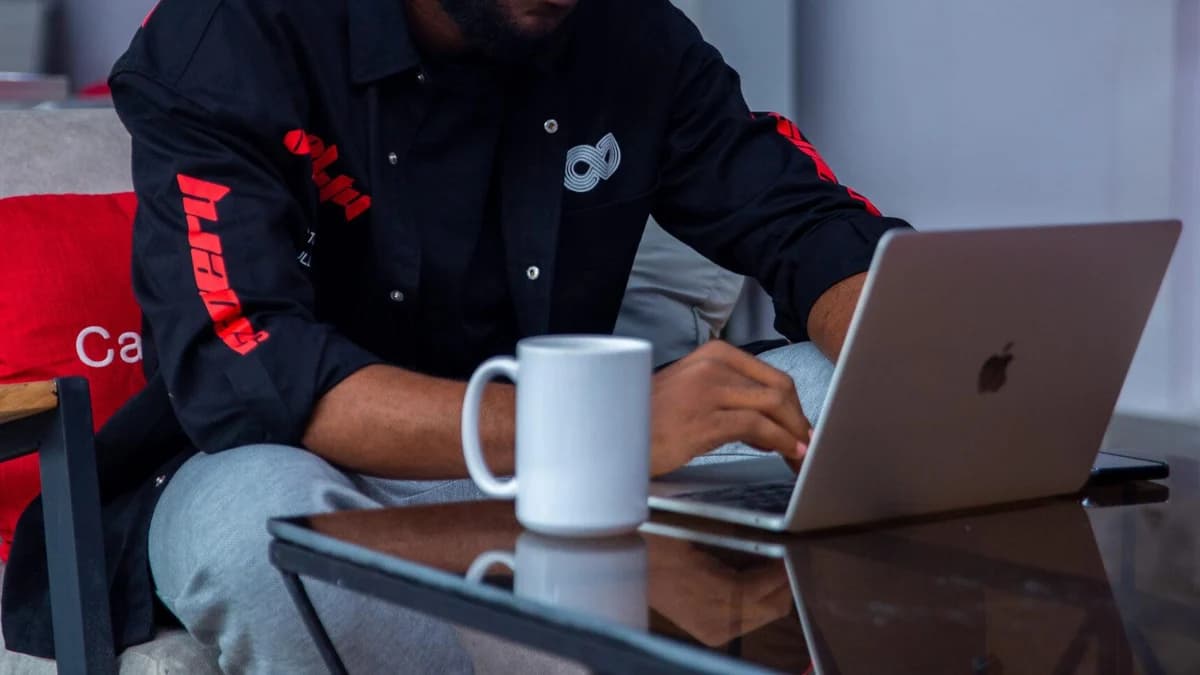 Things You Should Never Do When Using Public Wi-Fi