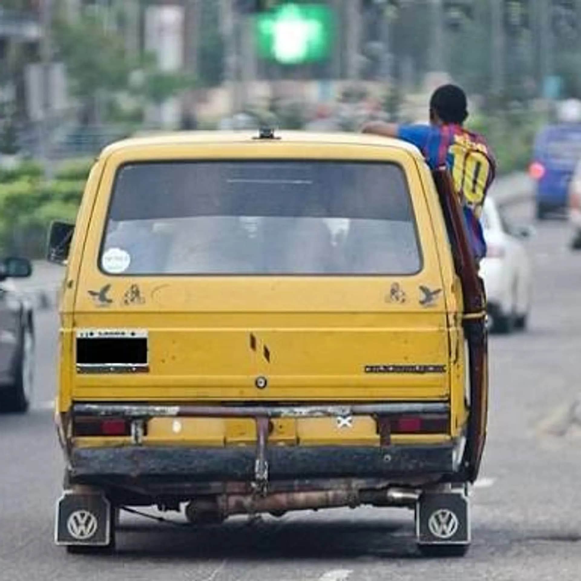 How to Identify a One Chance Bus in Ojuelegba, Lagos