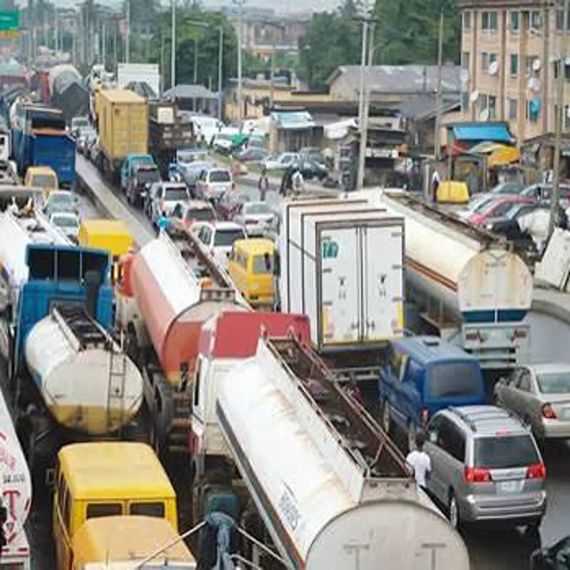 Living Near the Highway in Apapa Has Changed How I Sleep and Breathe